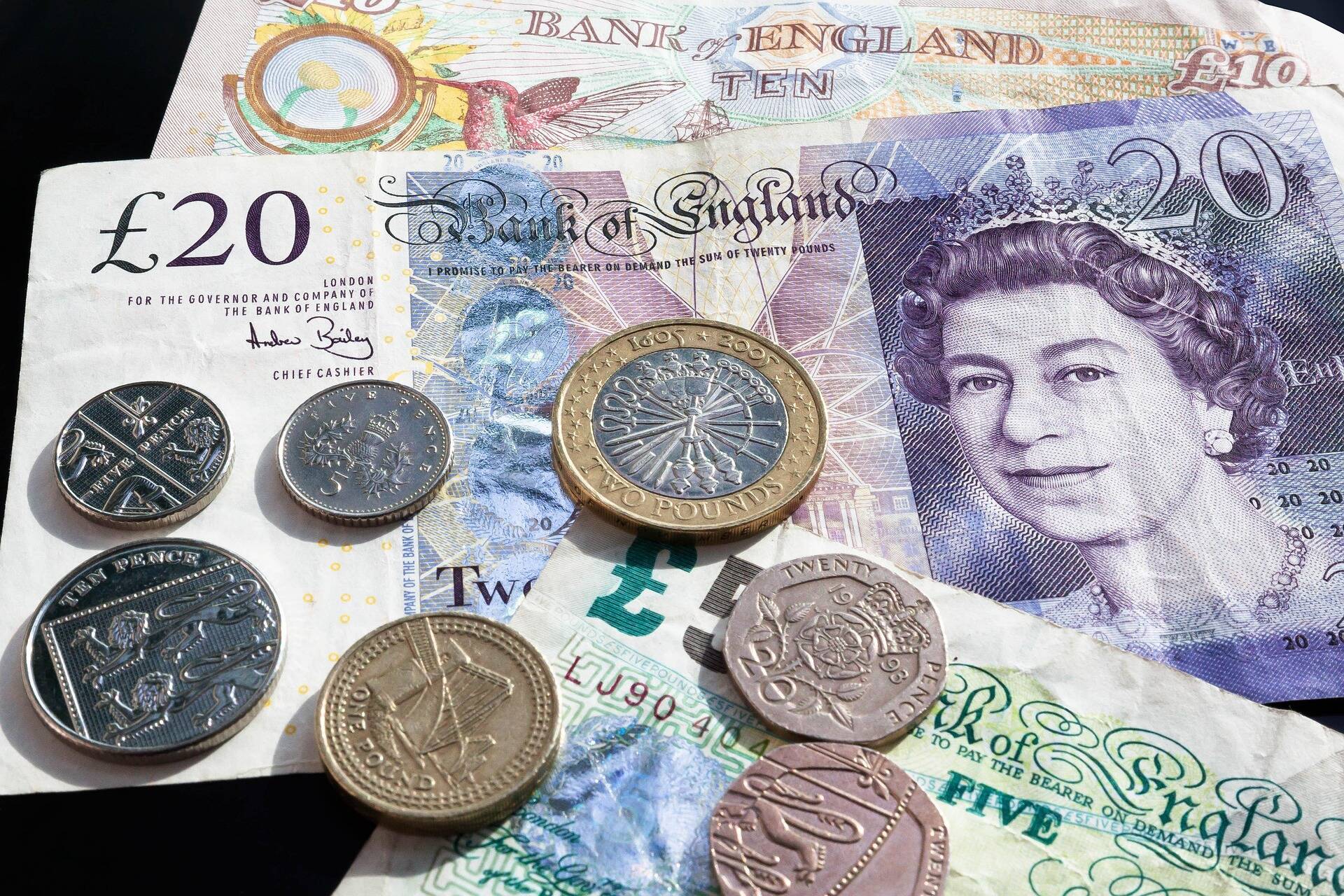 Is it a fix? HMRC’s updated employment status tool
