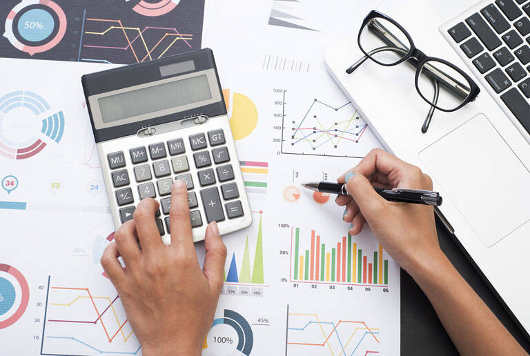 Cash Flow Forecasting Services by Hinton Abbott Accountants in Swindon